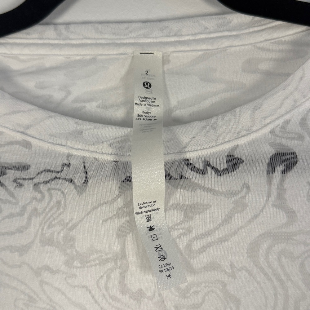 NWOT Lululemon All Yours Cropped T-Shirt *Veil - Picture 5 of 7